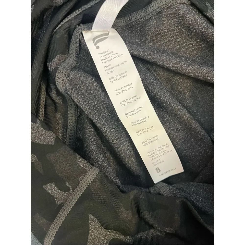Fabletics camo jogger pants - Picture 7 of 7